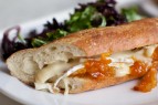 Petite-Jacqueline-Lunch